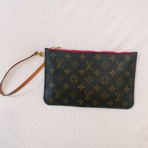 Louis Vuitton Neverfull GM pouch